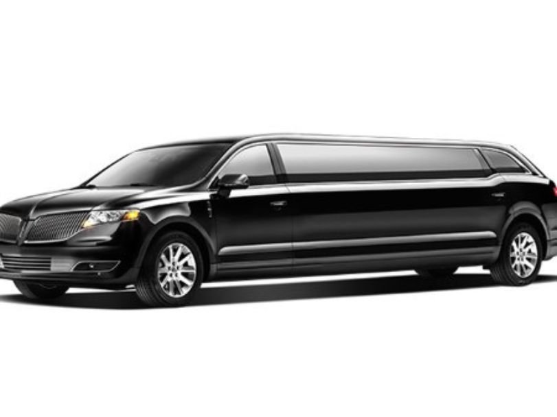 8 Passenger Stretch Limo